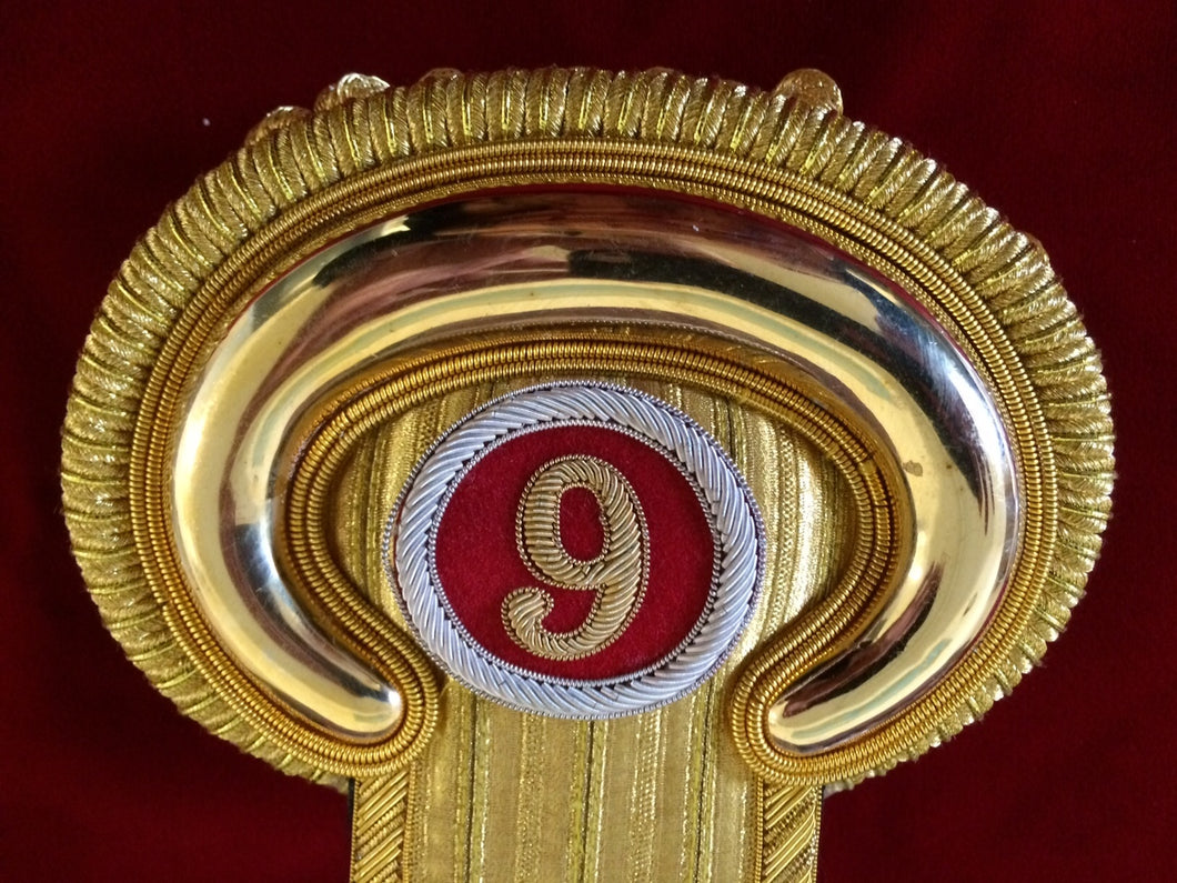 Company Officer's Circlet with number for Epaulettes
